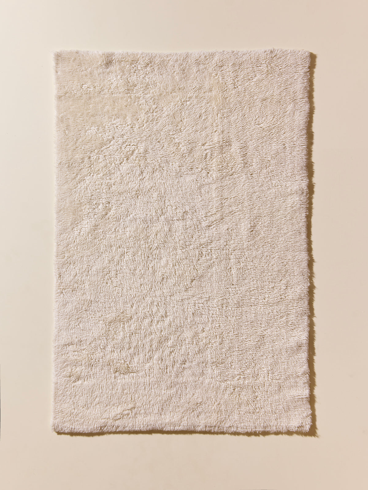 Small pure wool shaggy rug