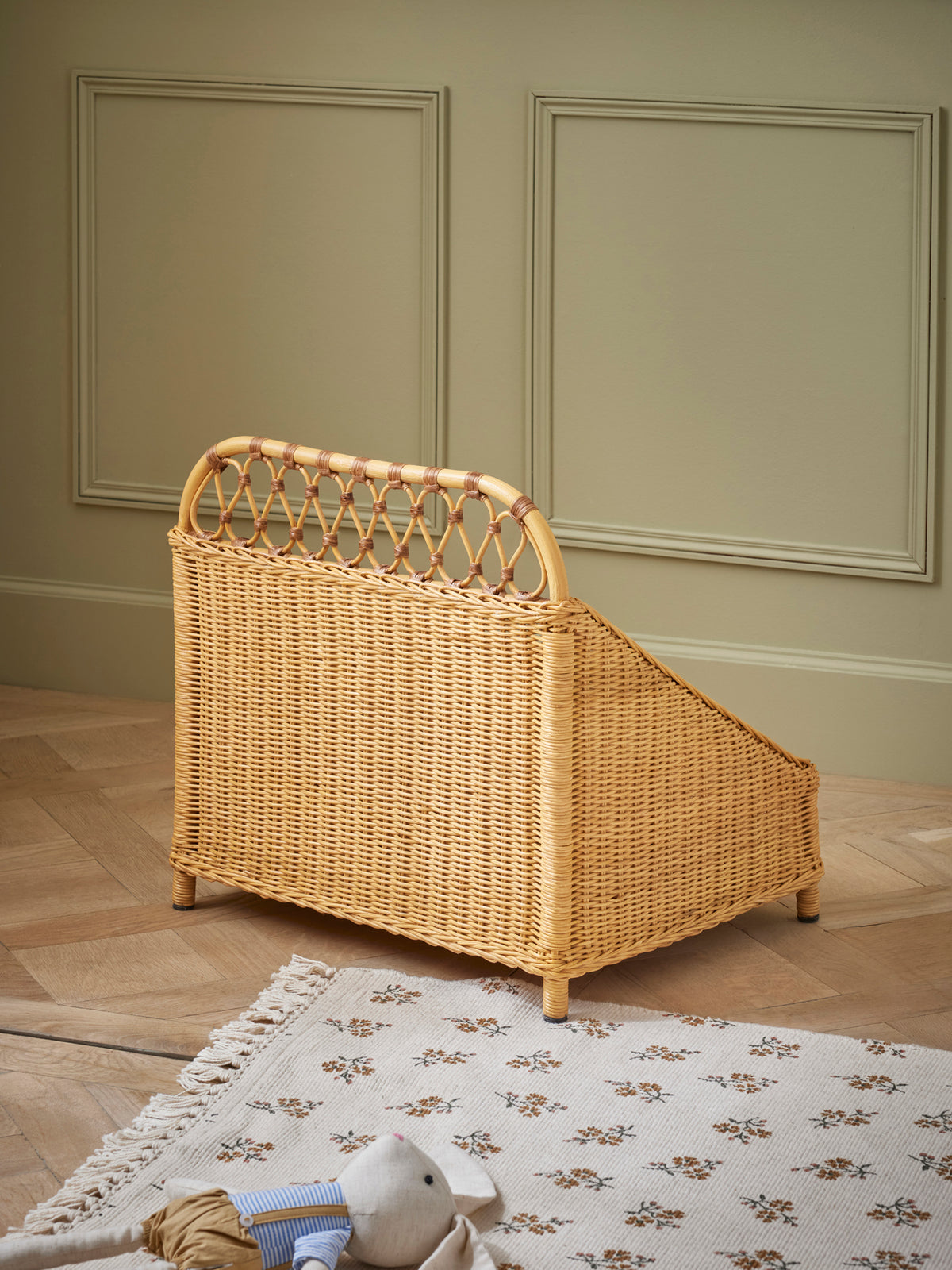 Book basket in rattan Marcel