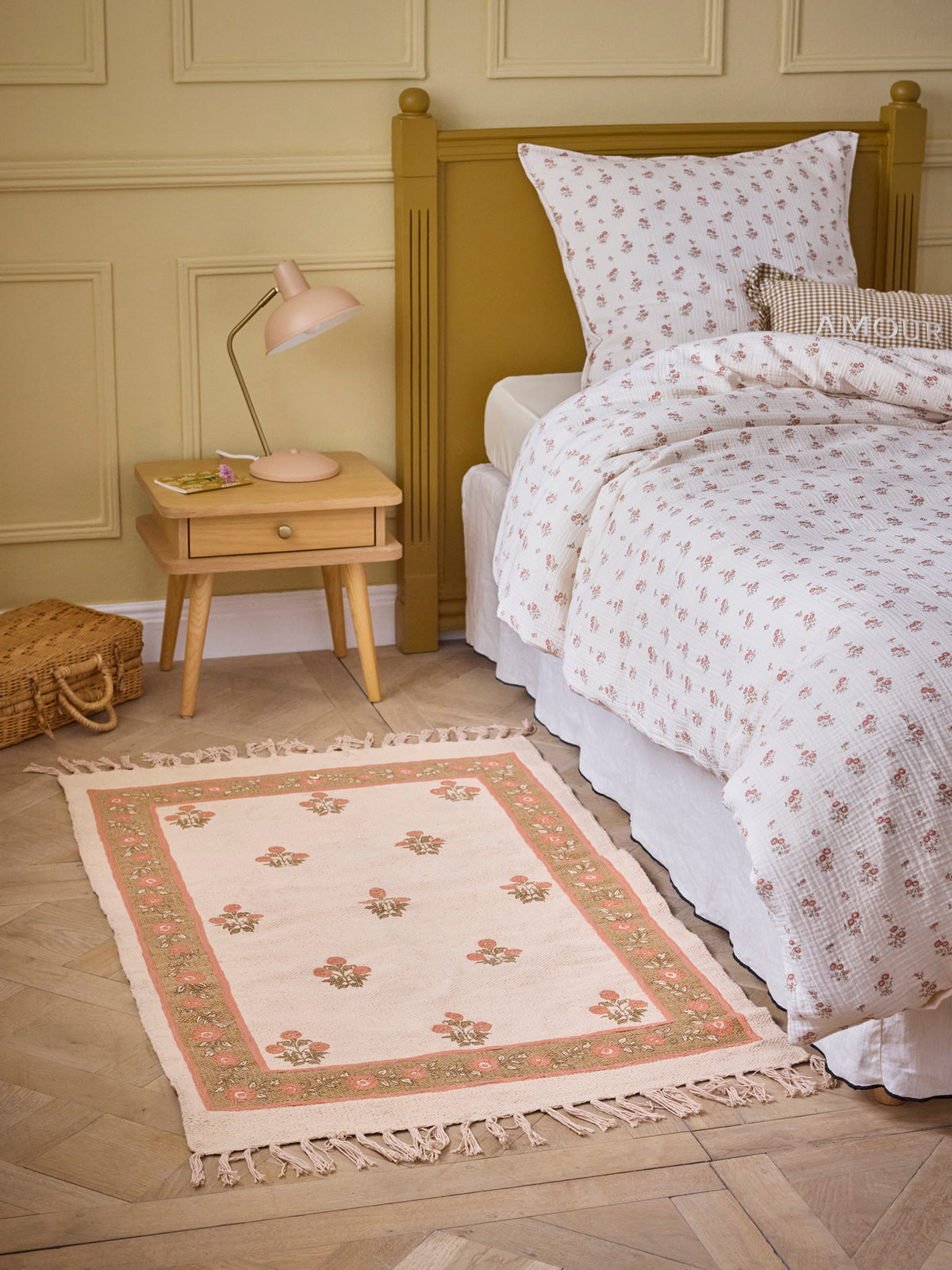 Tapis Agathe en coton brodé - Petit modèle