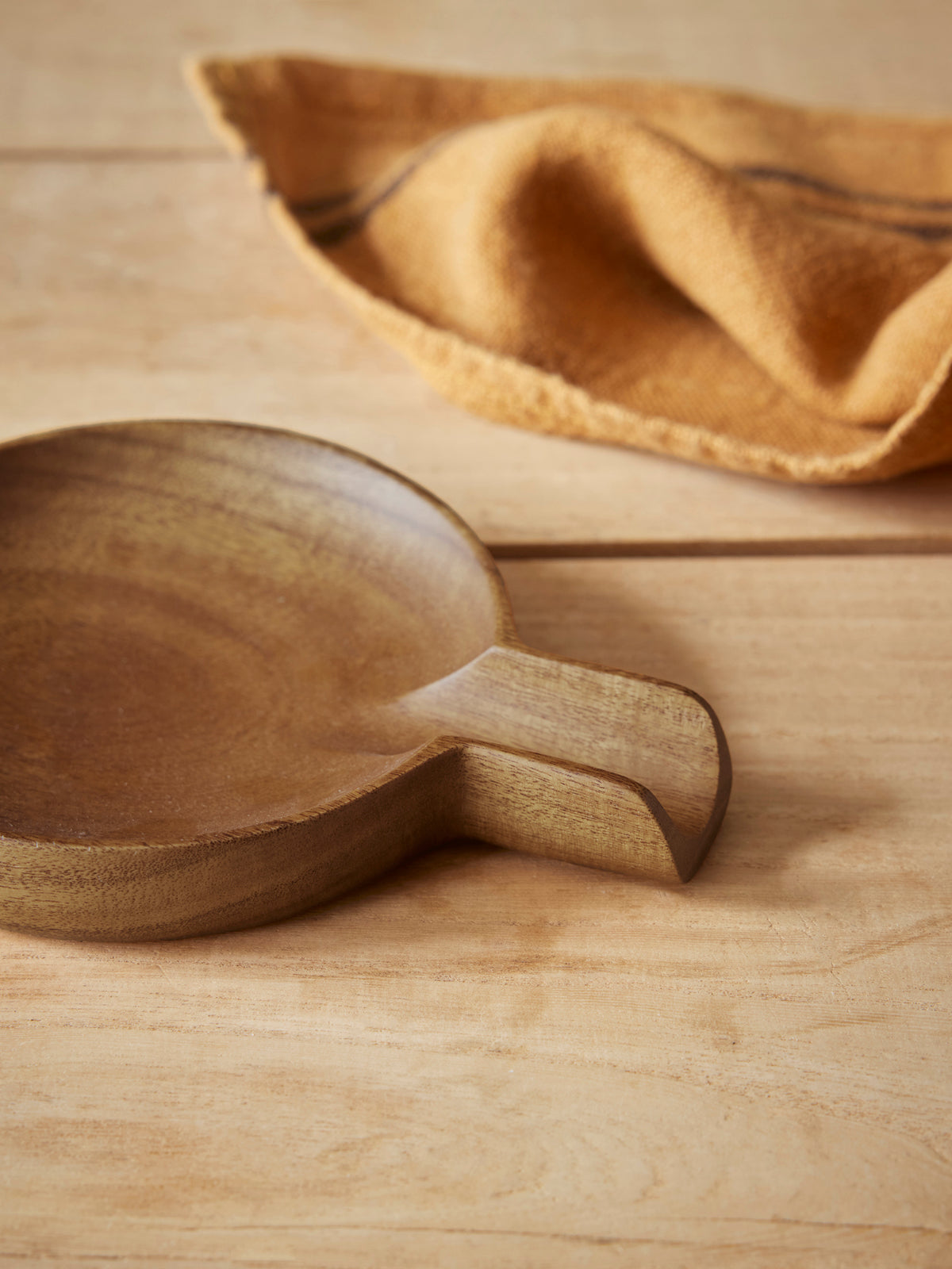 Acacia wood spoon rest