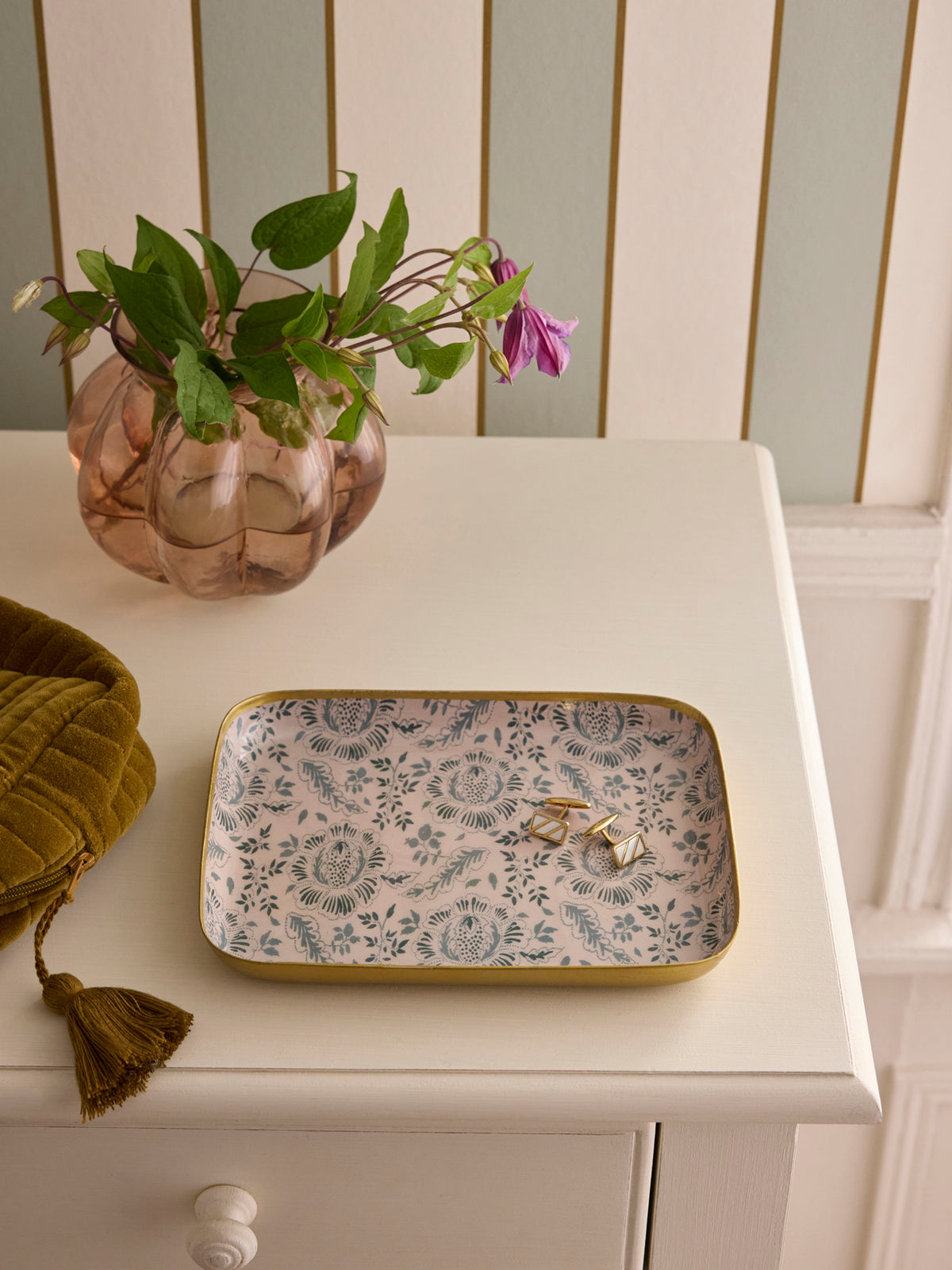 Enamel Plate Geraldine - Small size
