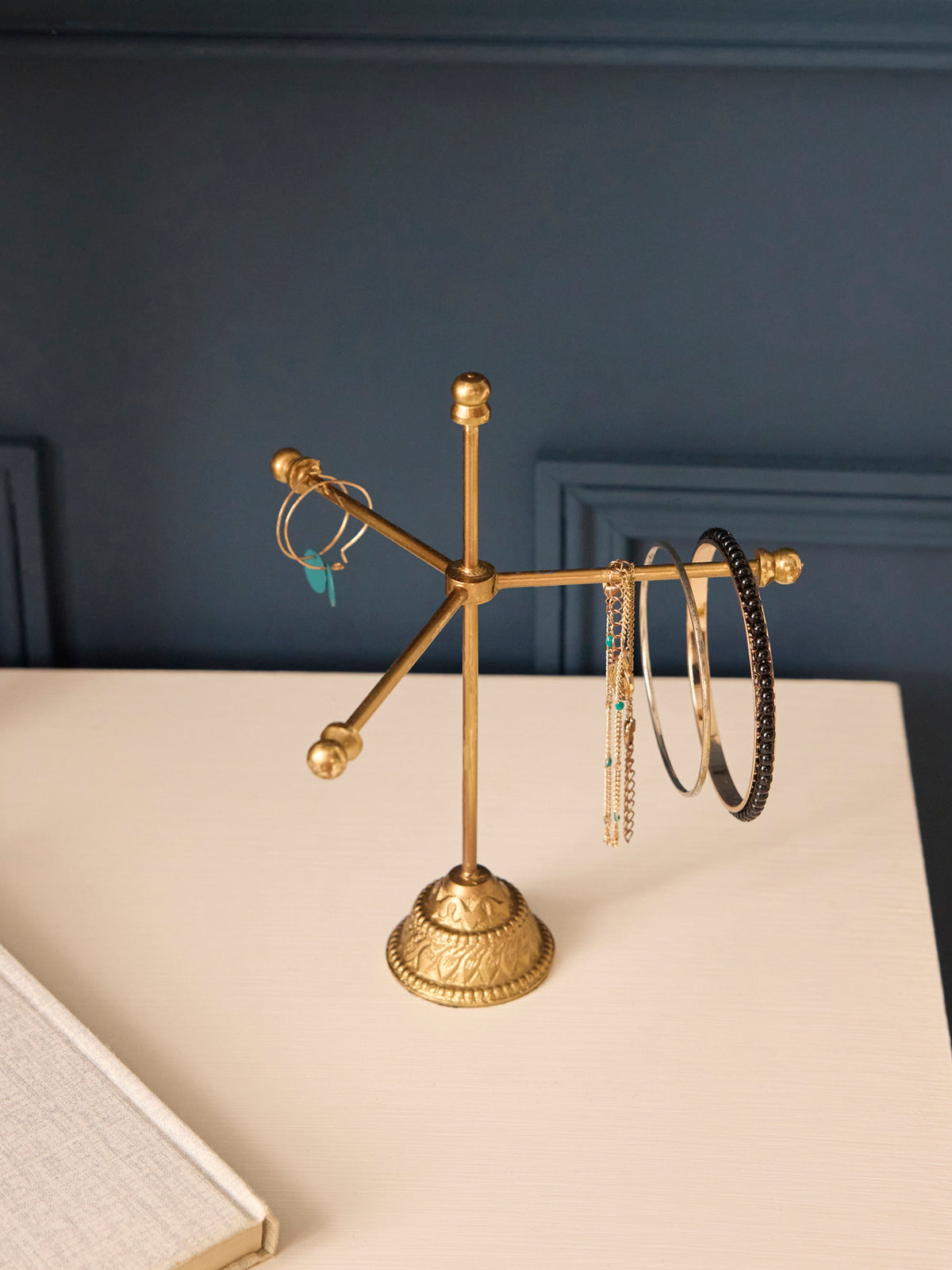 Metal jewelry holder - small size