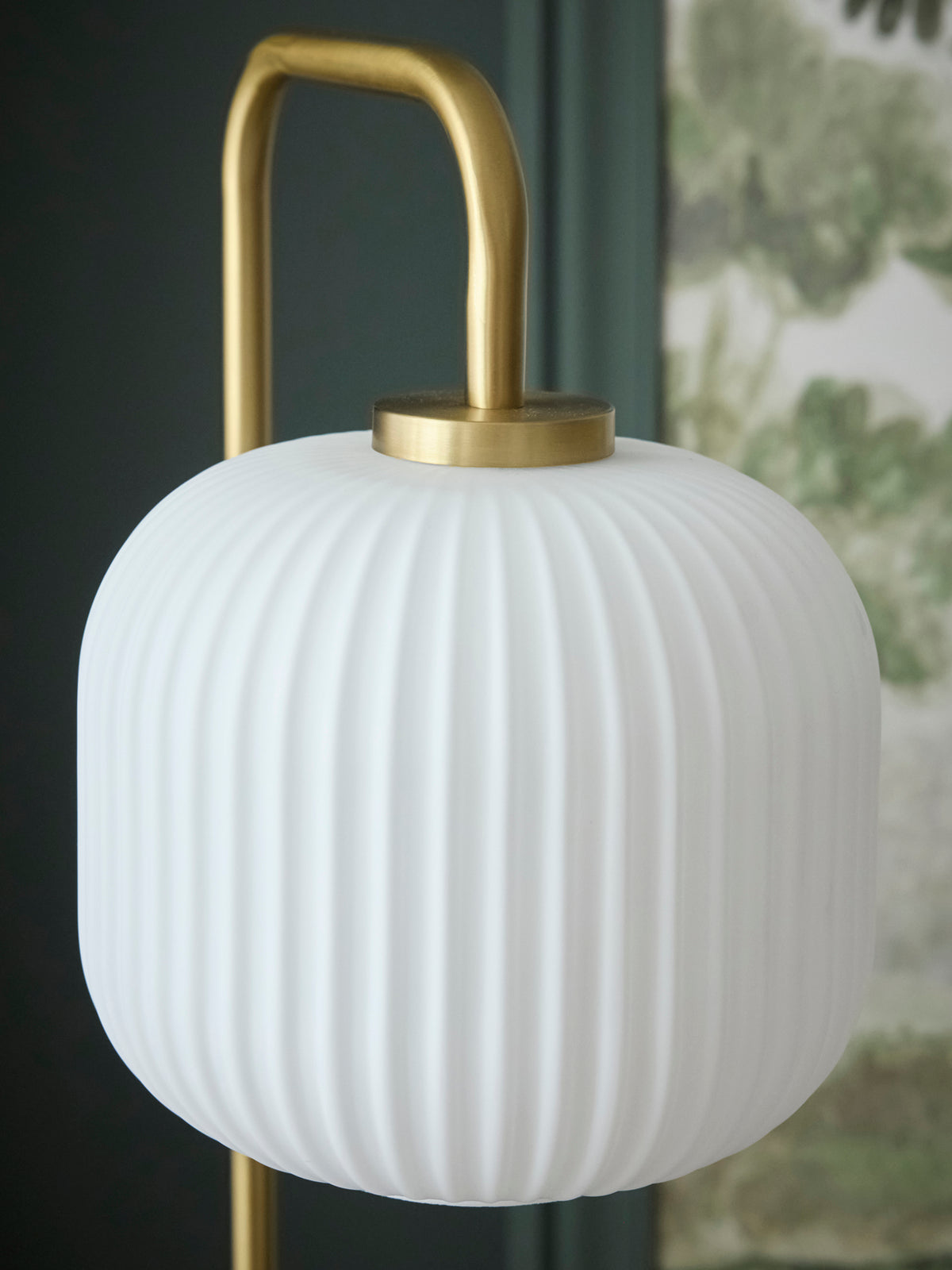 Floor lamp Arsene in metal and ribbed glass