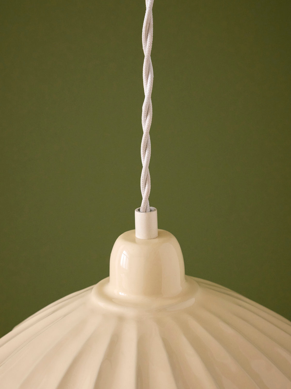 Aline enameled metal hanging lamp - large version