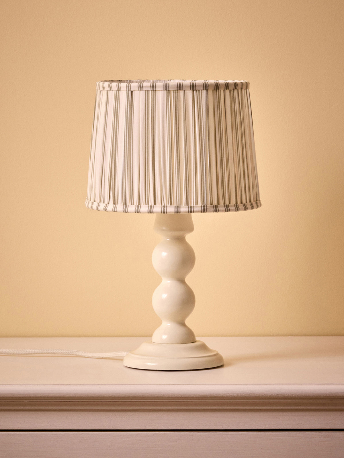 Small Bertille wooden lamp base