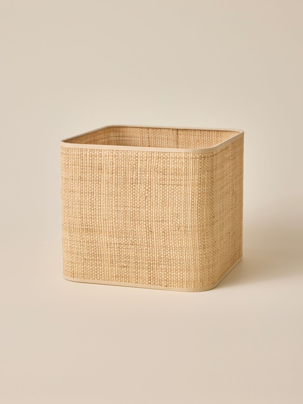 Small raphia lampshade
