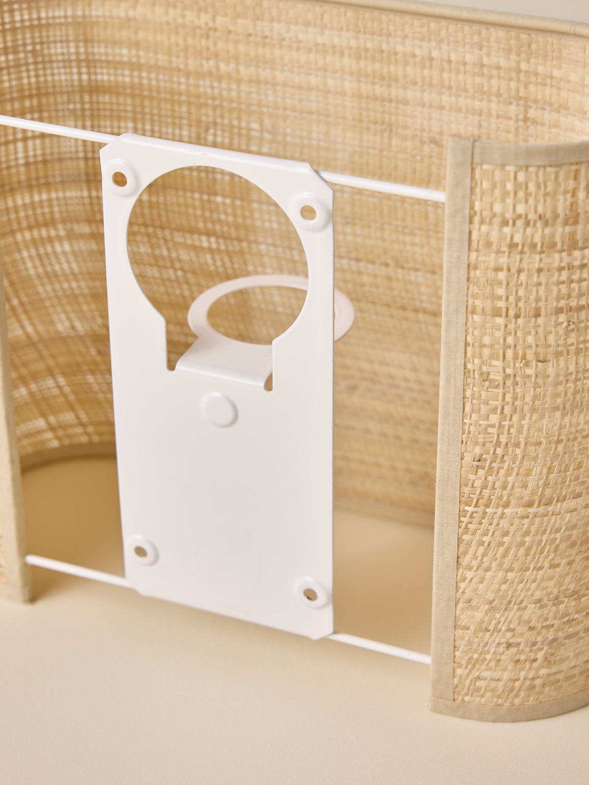 Raffia wall lamp