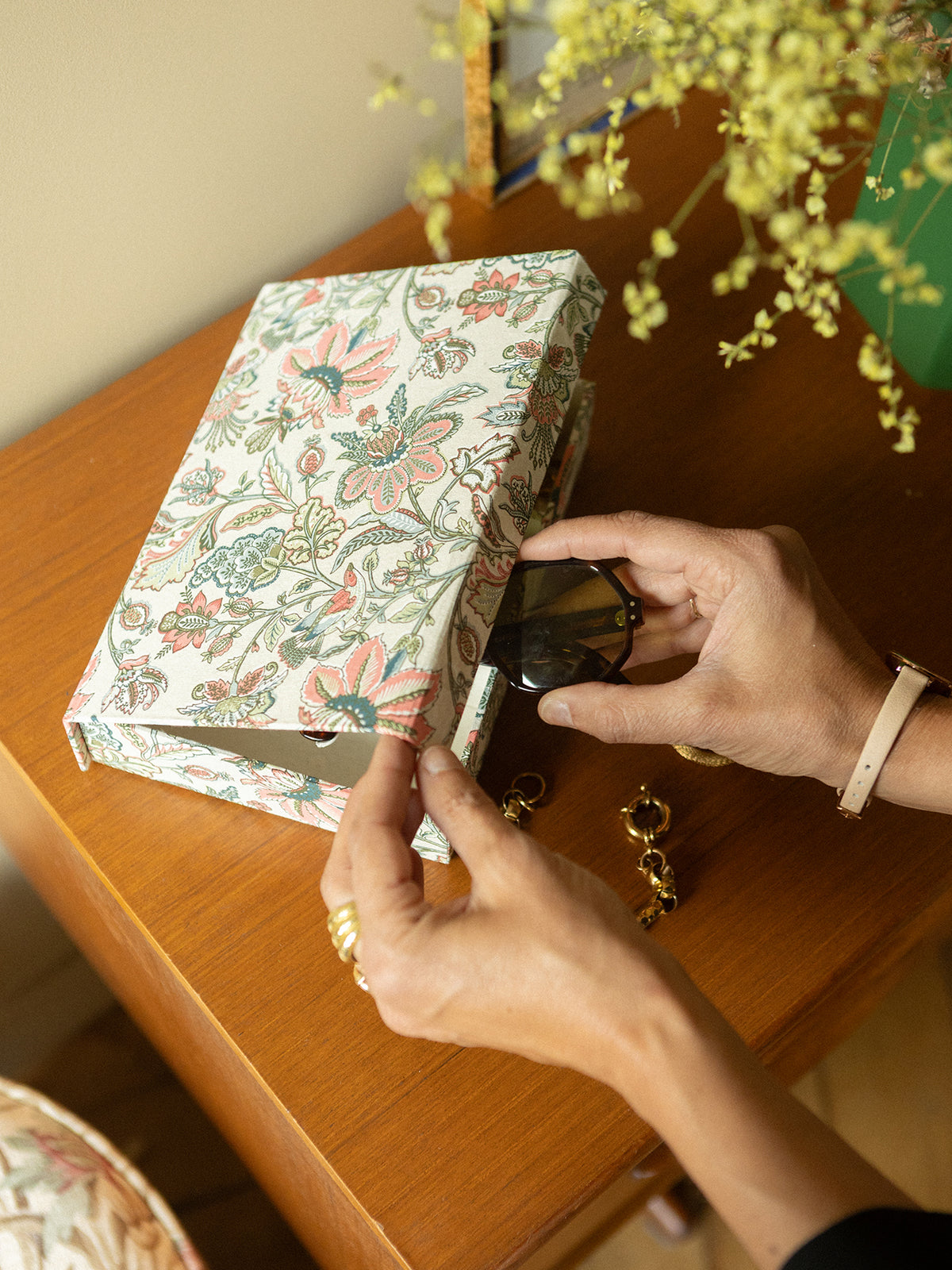 Augustine  paper jewellery box