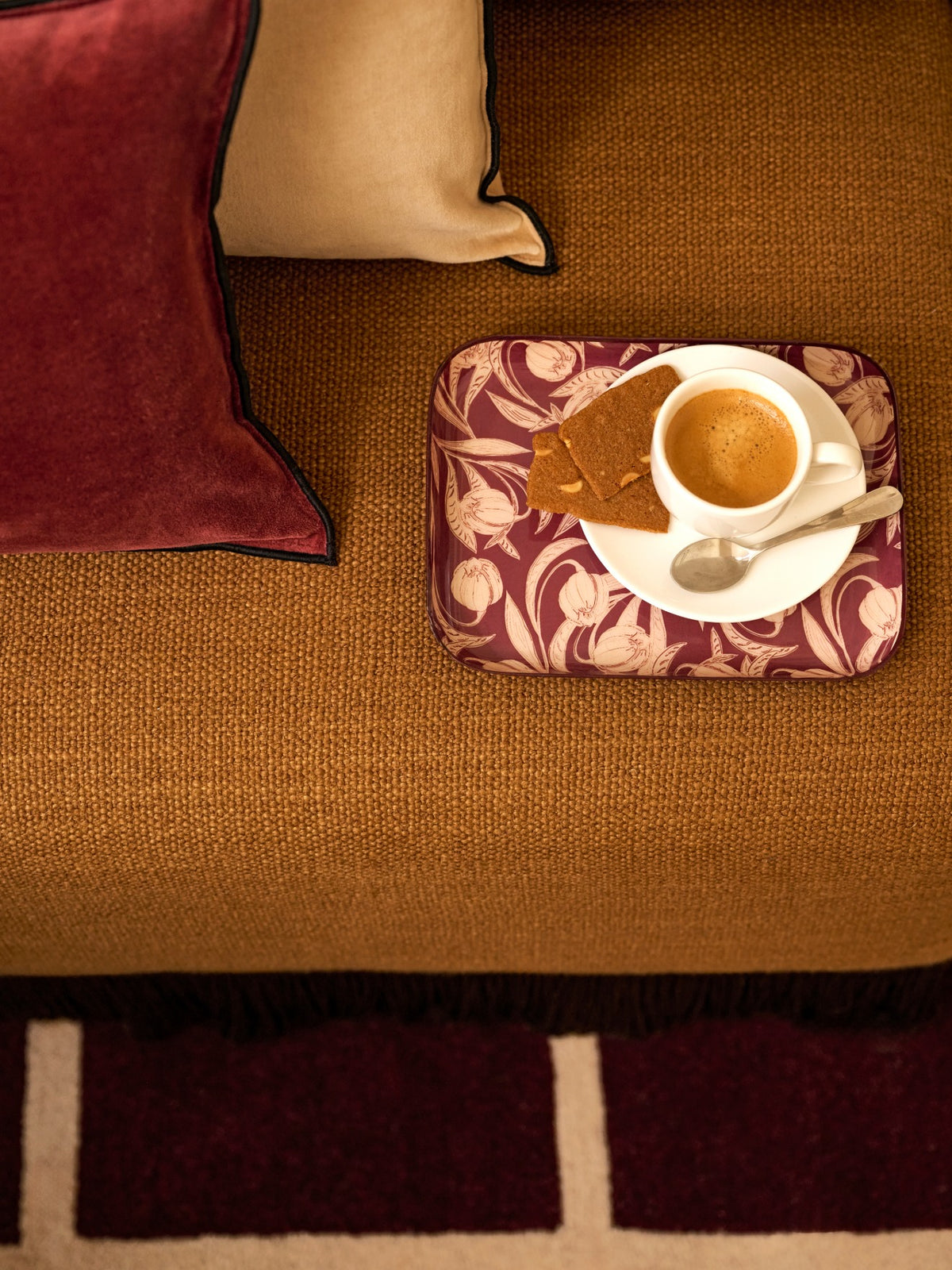 Crocus enameled tray - Small