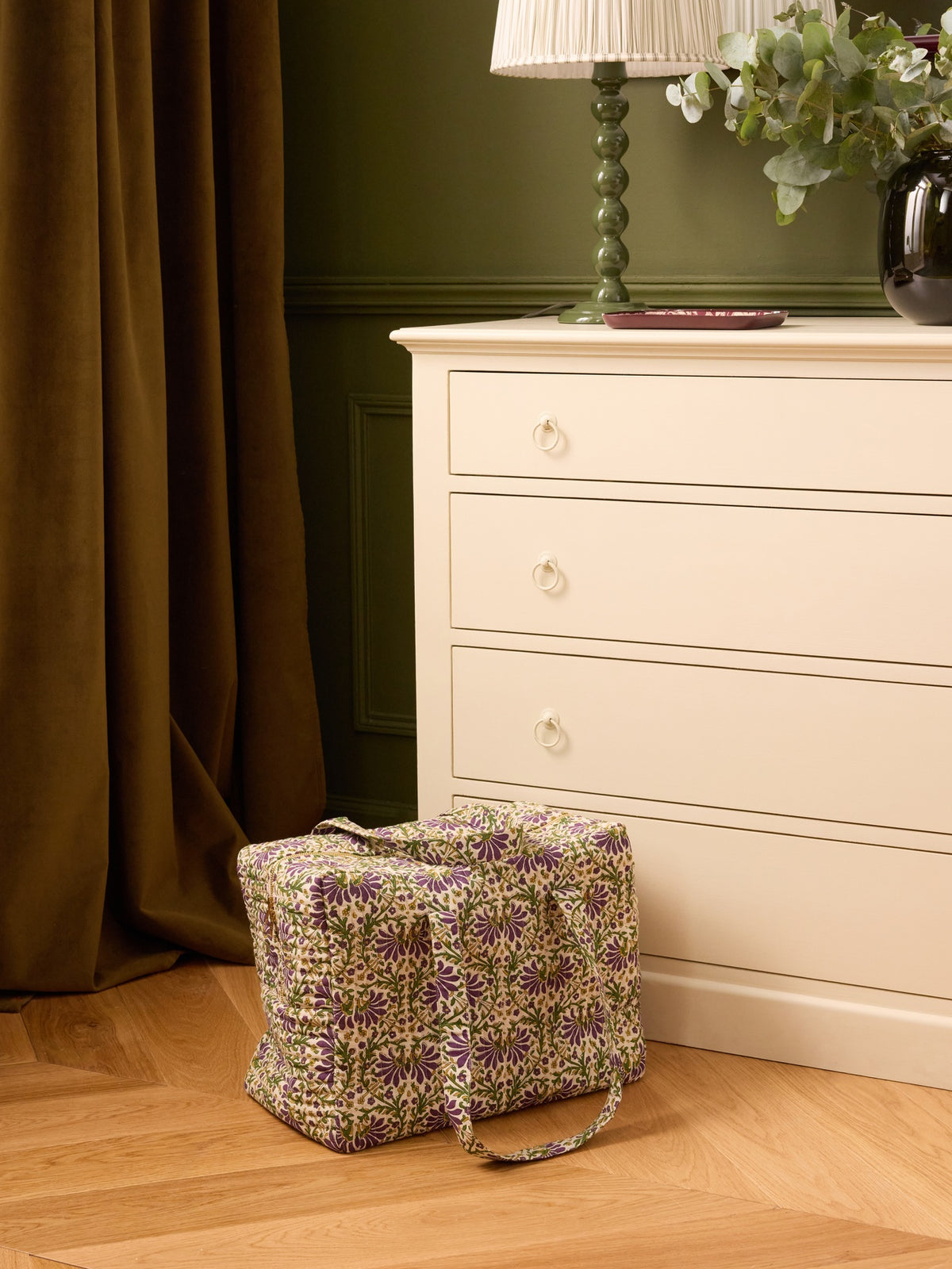 Weekend bag with Mysore Indian print