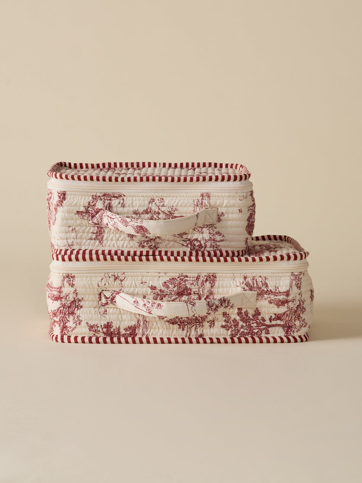 Valisette matelassée esprit toile de Jouy