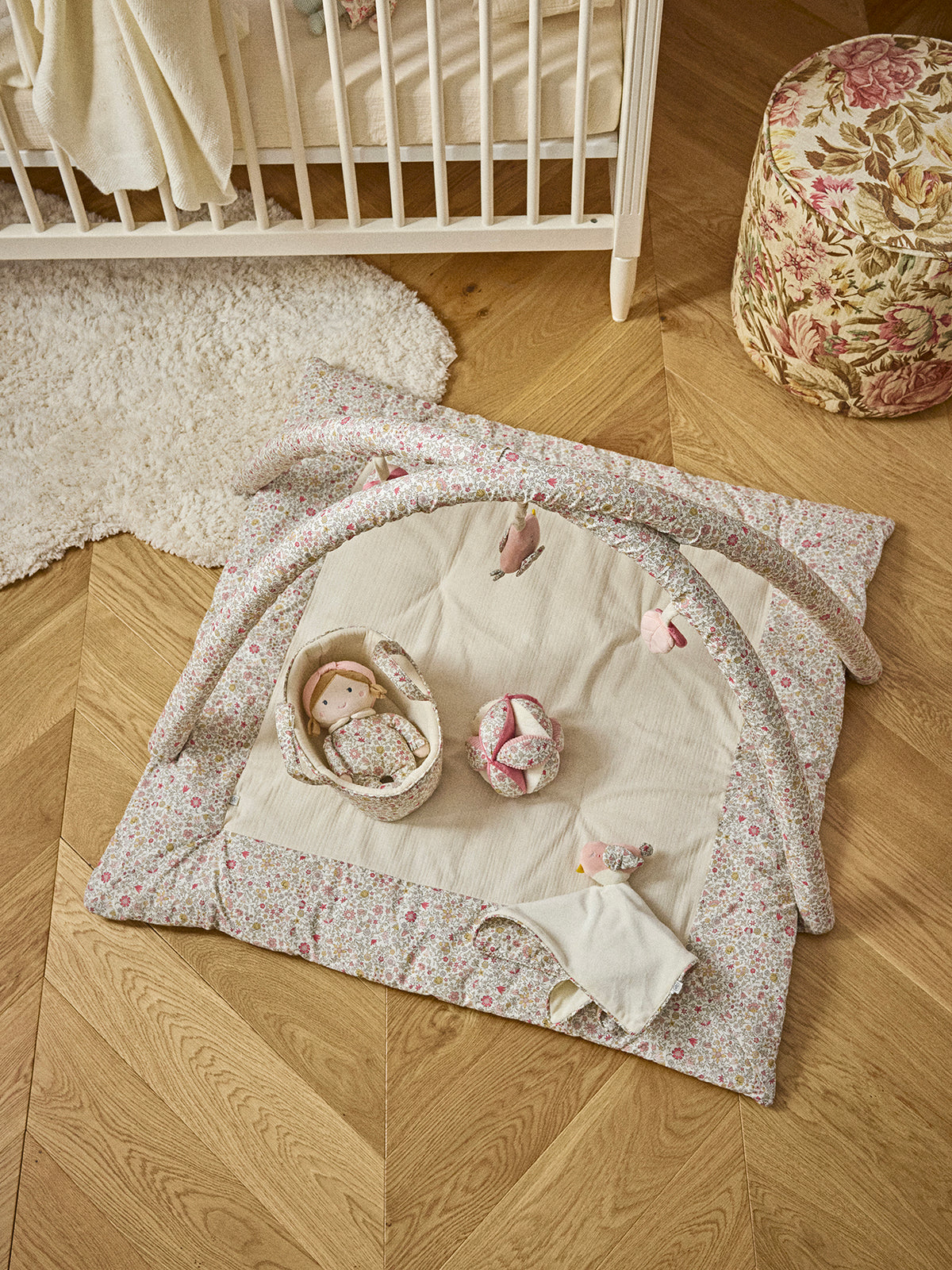 Playmat made with coton gauze and Liberty fabric
