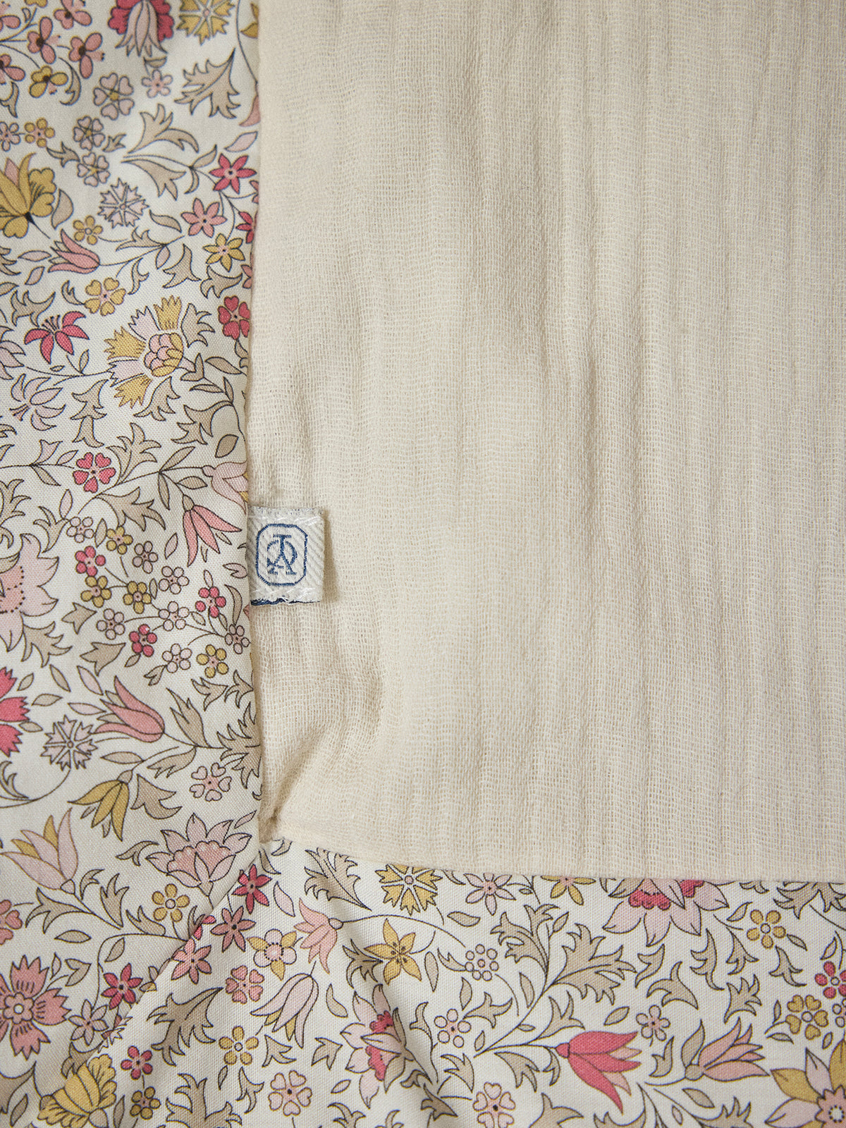 Playmat made with coton gauze and Liberty fabric