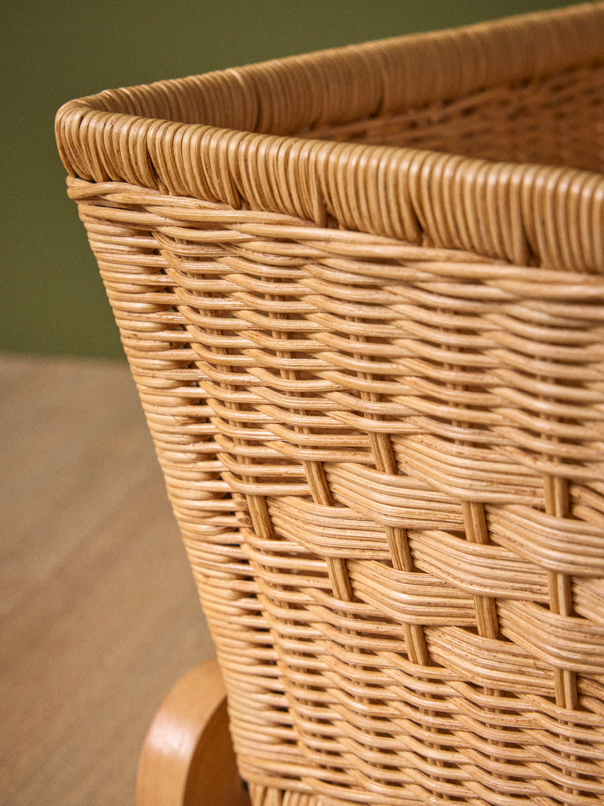 Children's wicker trolley