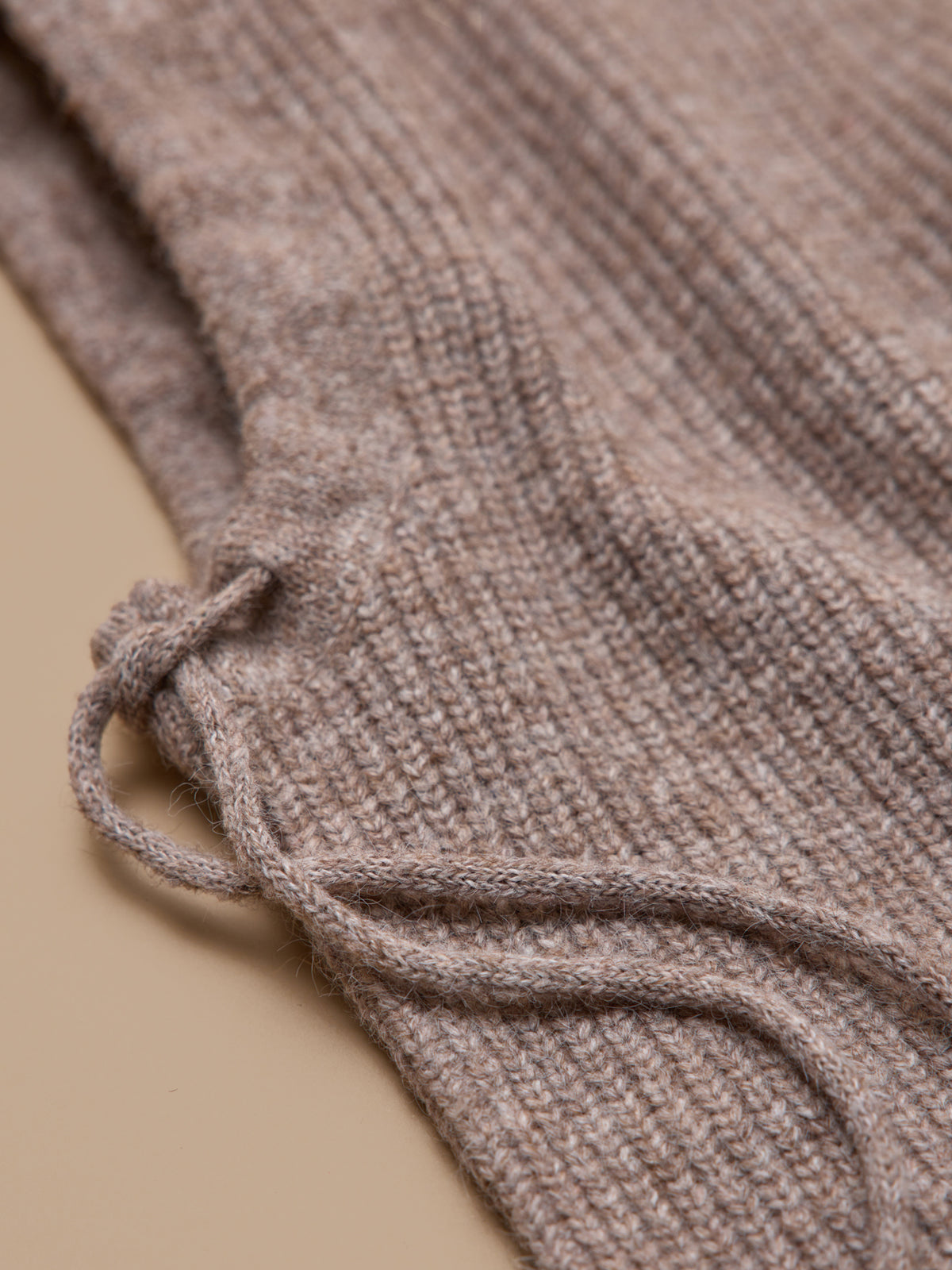 Women's oversize balaclava