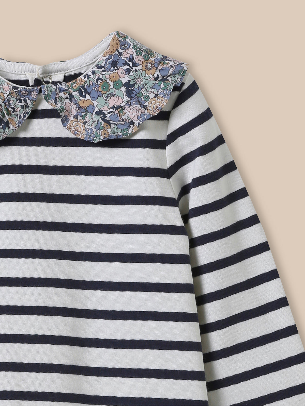 Baby's organic cotton T-shirt, collar made with Liberty fabric