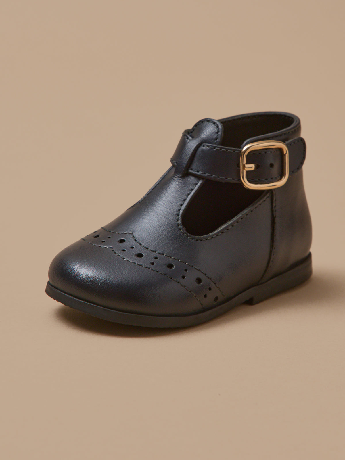 Baby's leather T-strap shoes