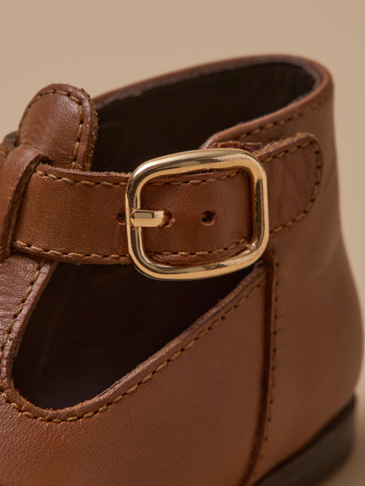 Baby's leather T-strap shoes