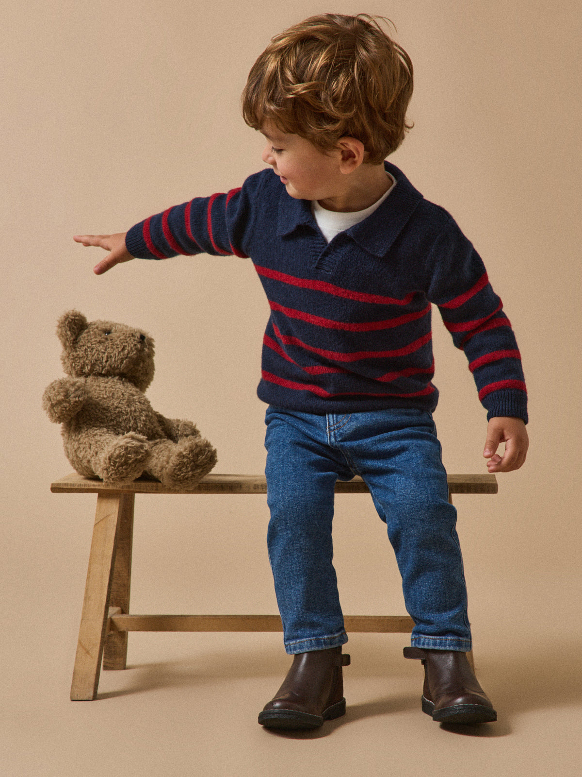 Baby's scalloped leather ankle boots
