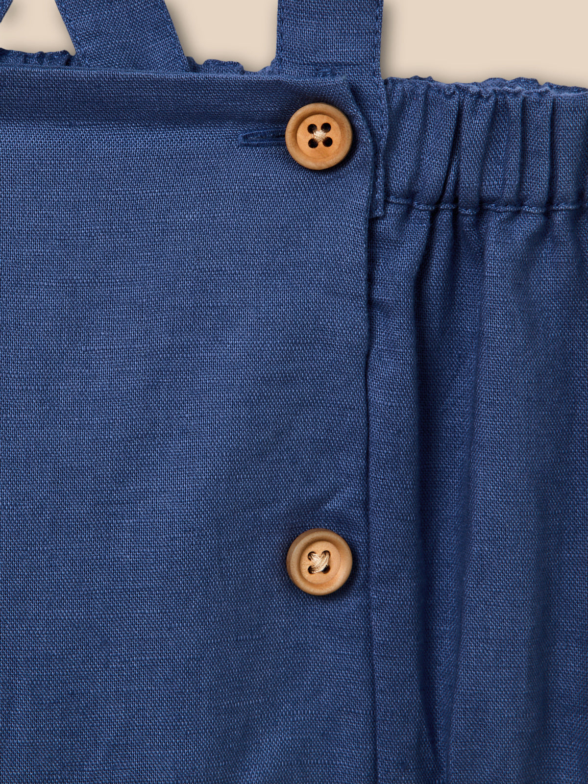 Baby's linen and cotton bloomers