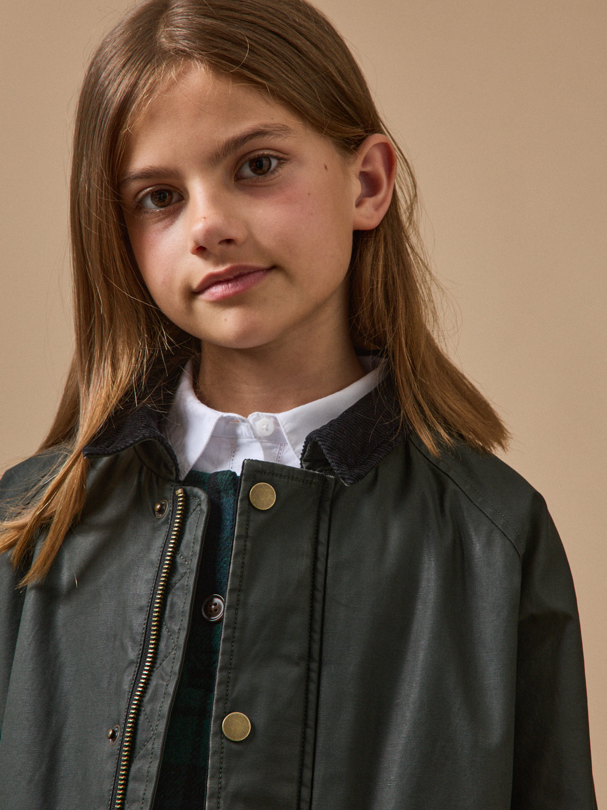 Girl's quilted jacket with high neckline