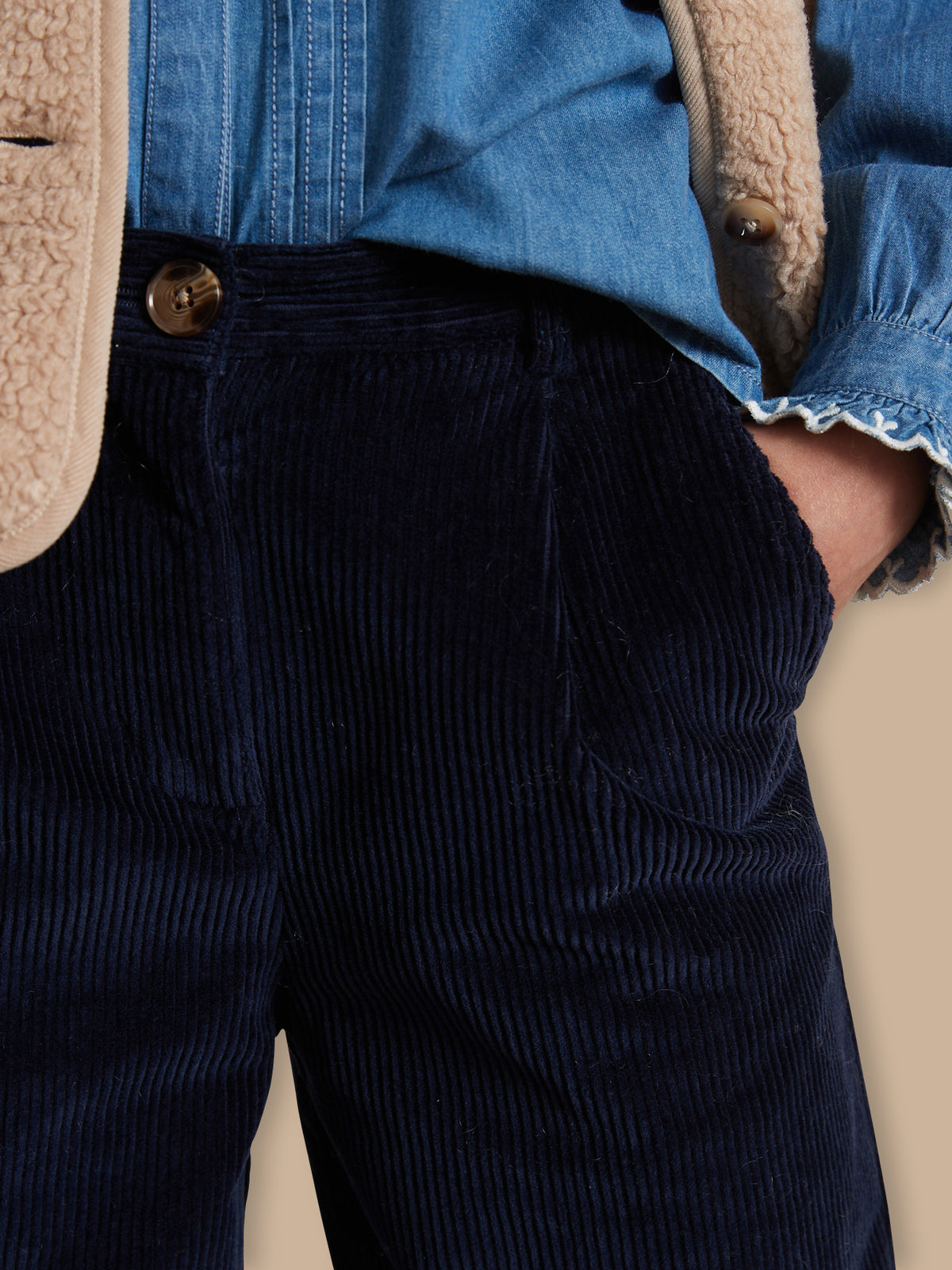 Girl's flared corduroy trousers