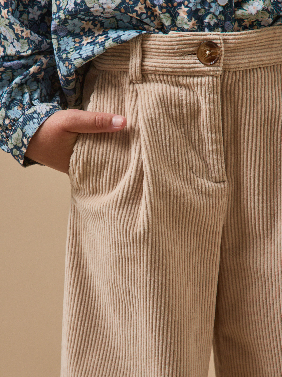Girl's flared corduroy trousers