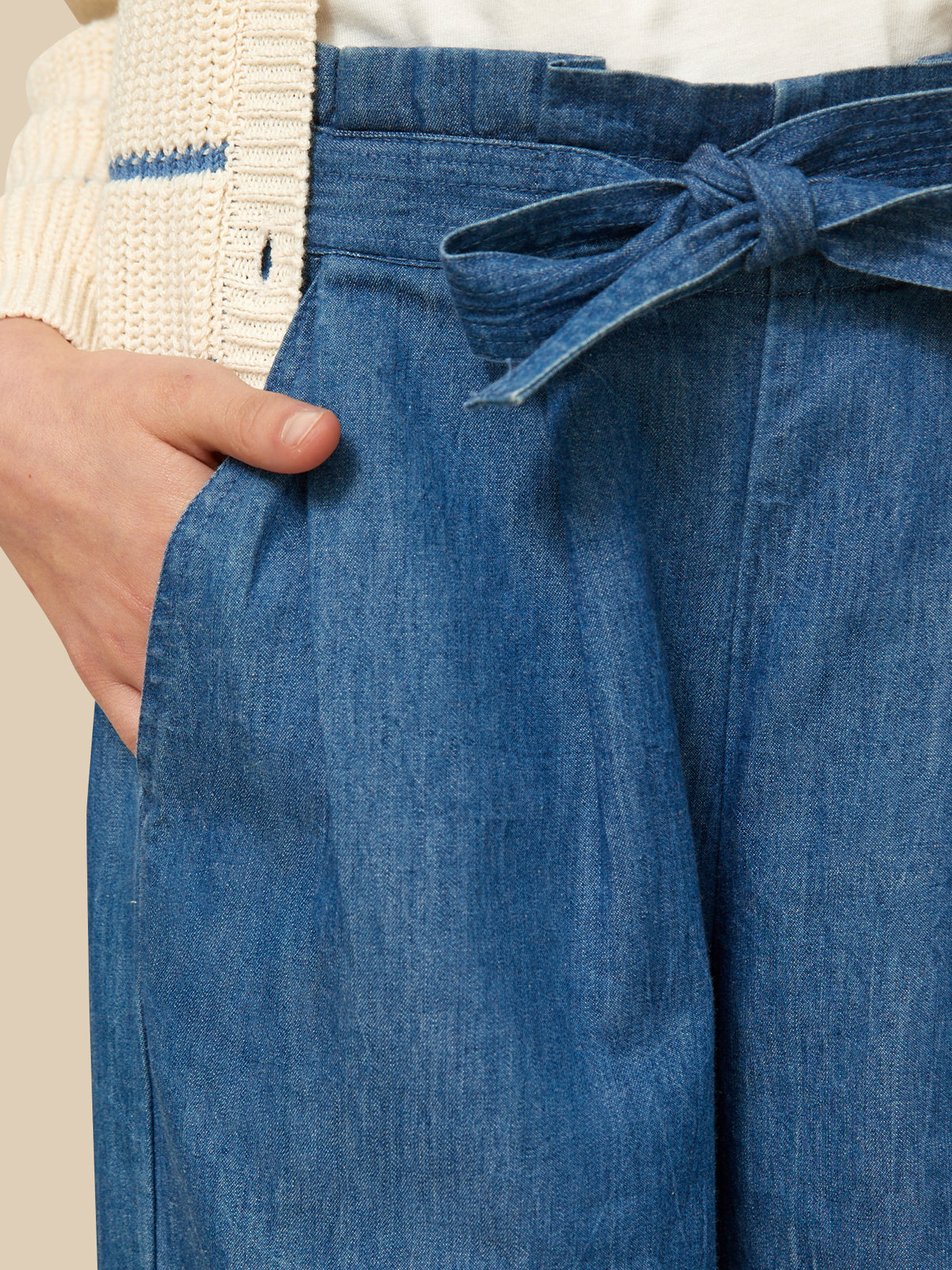 Girl's wide-leg trousers in lightweight denim