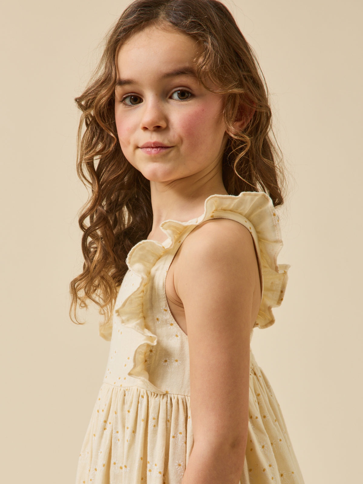 Girl's daisy dress