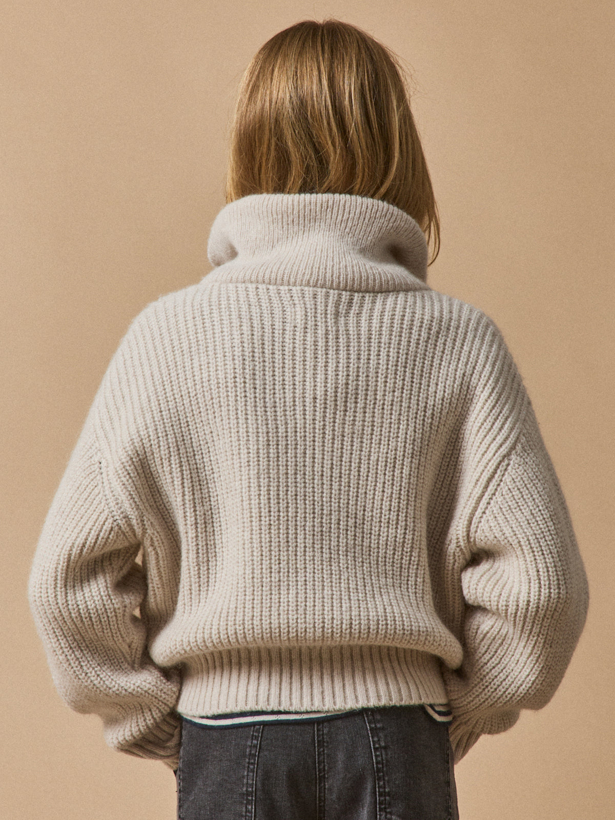 Girl's high zip-neck sweater