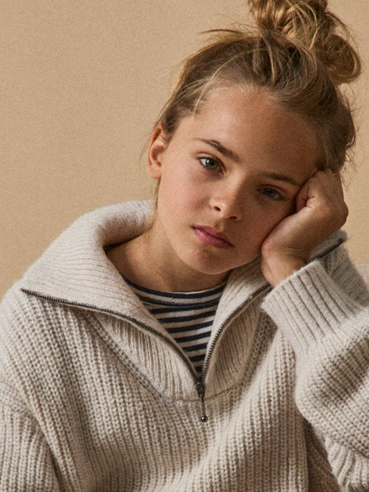 Girl's high zip-neck sweater