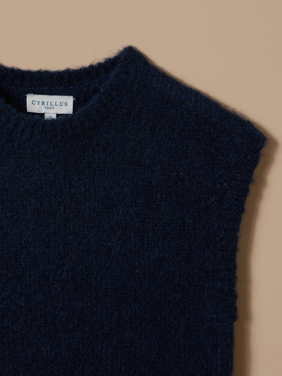 Girl's sleeveless wool and alpaca sweater