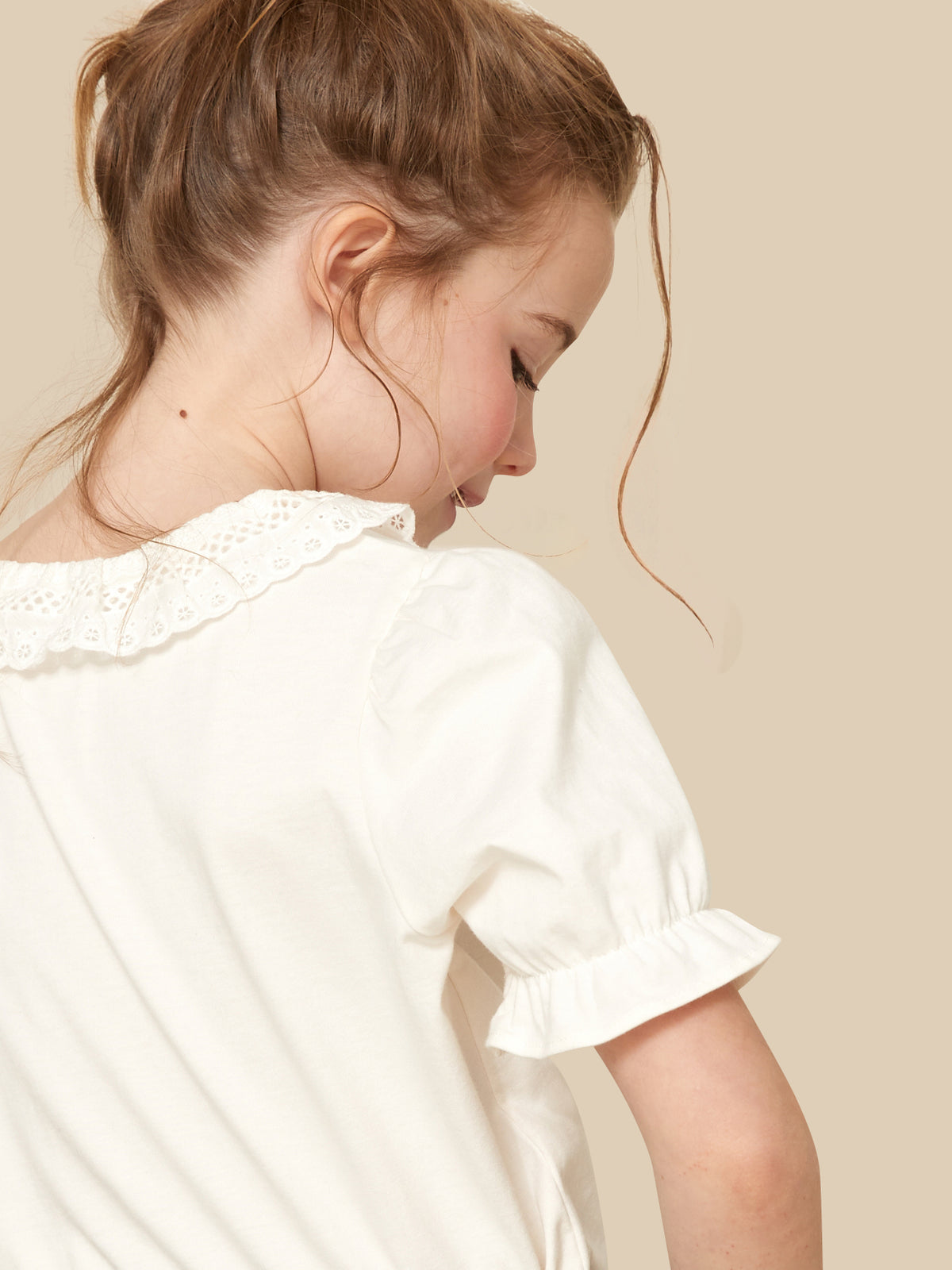 T-shirt Fille col dentelle - Coton Biologique