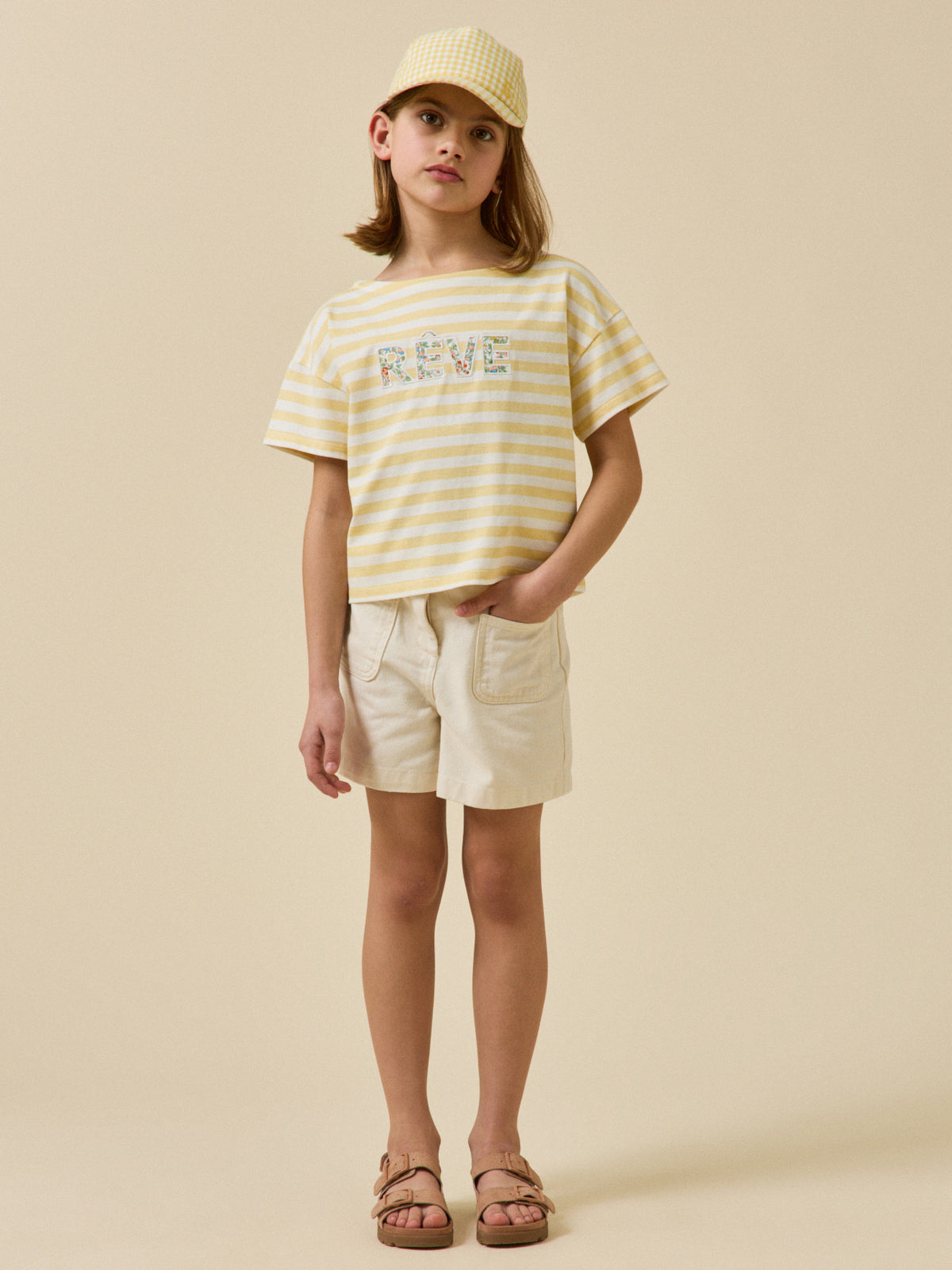 Girl's T-shirt with lettering - The Junior Collection