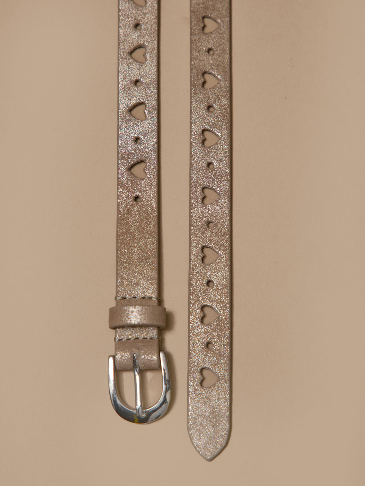 Girl's leather belt