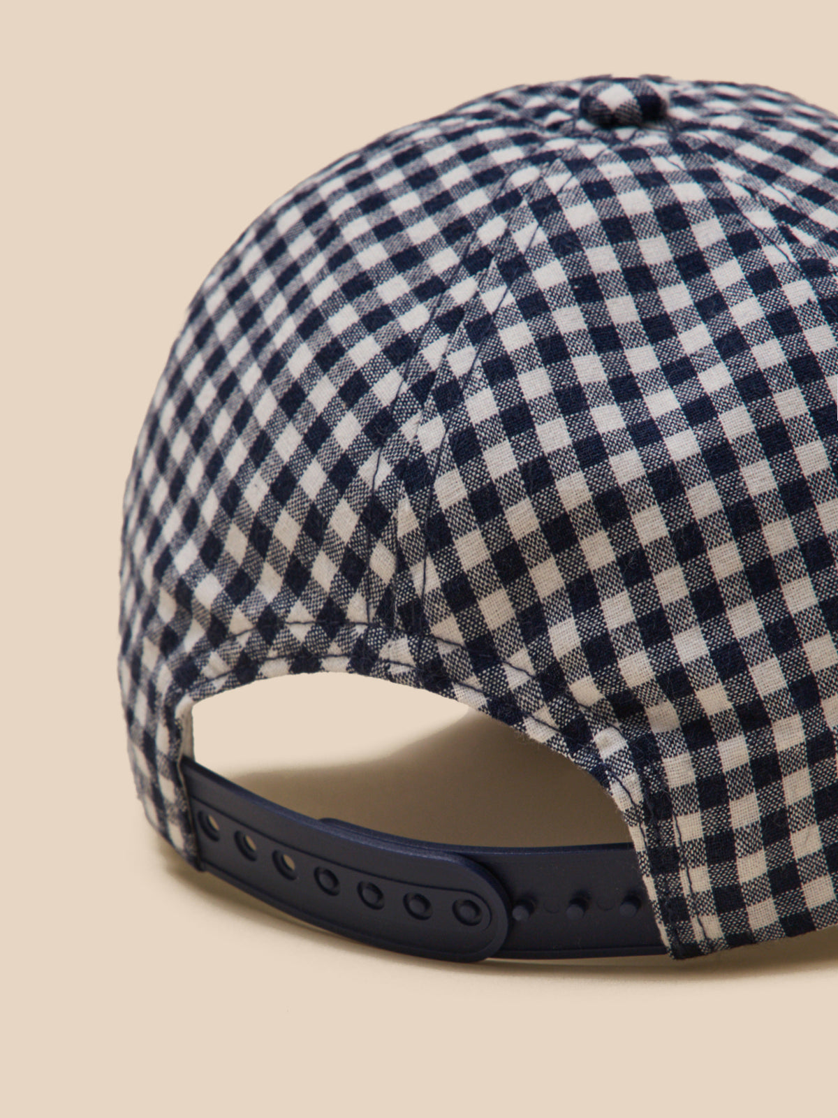 Girl's gingham check cap