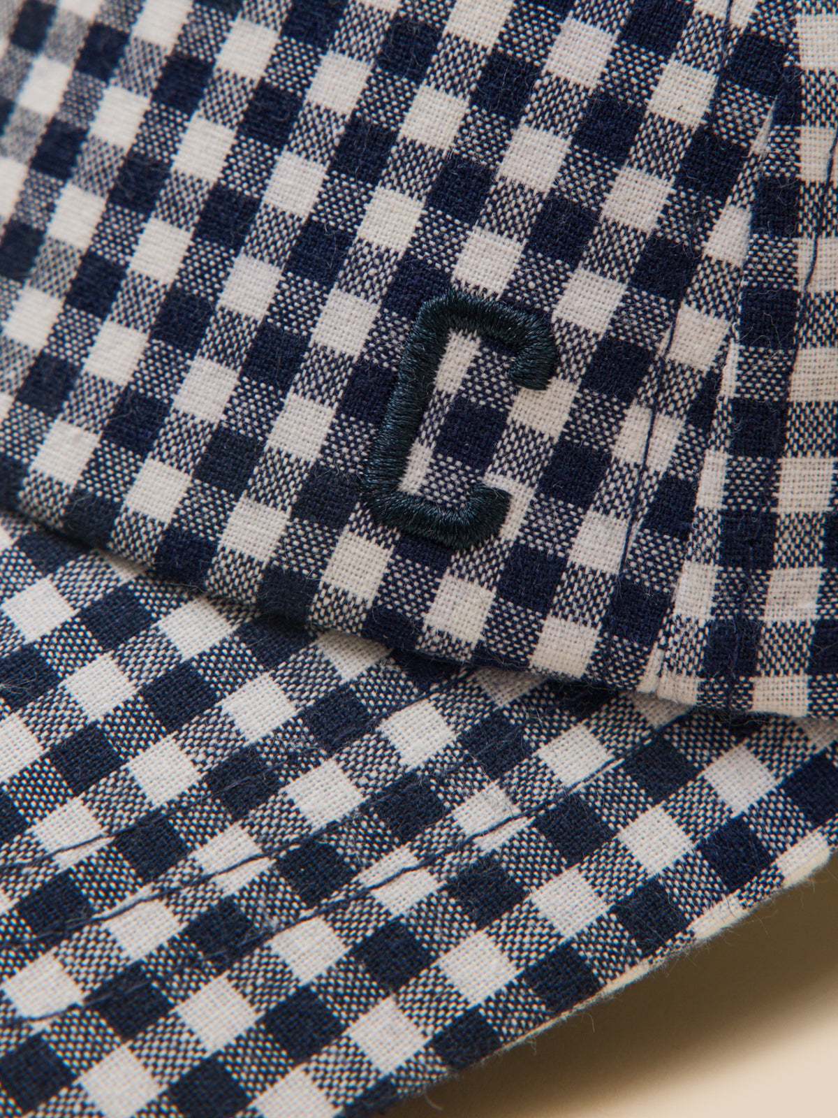 Girl's gingham check cap