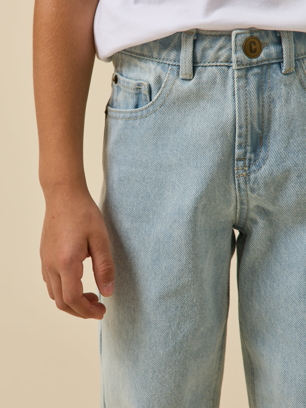 Boy's loose jeans