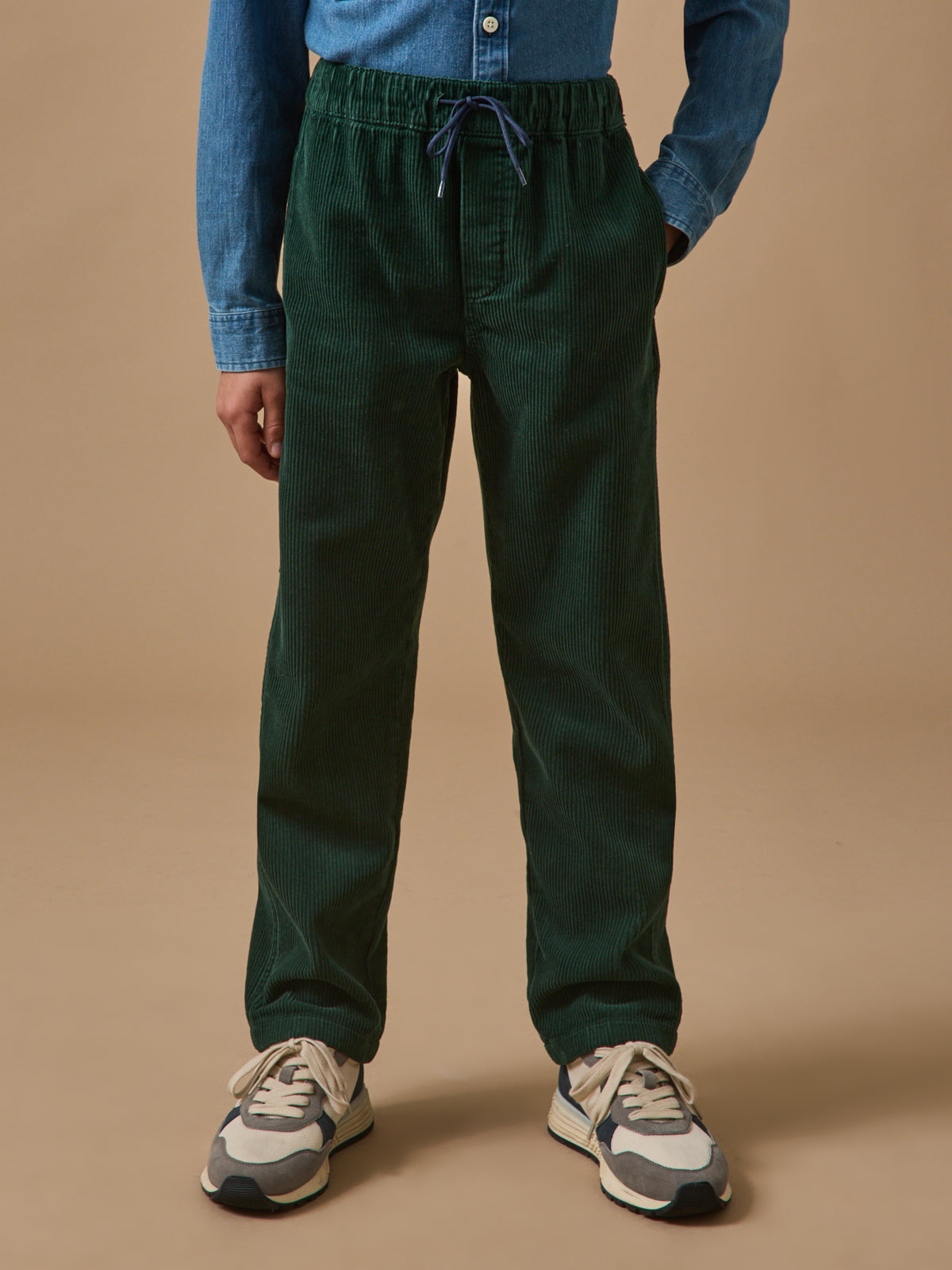 Pantalon relax en velours côtelé garçon