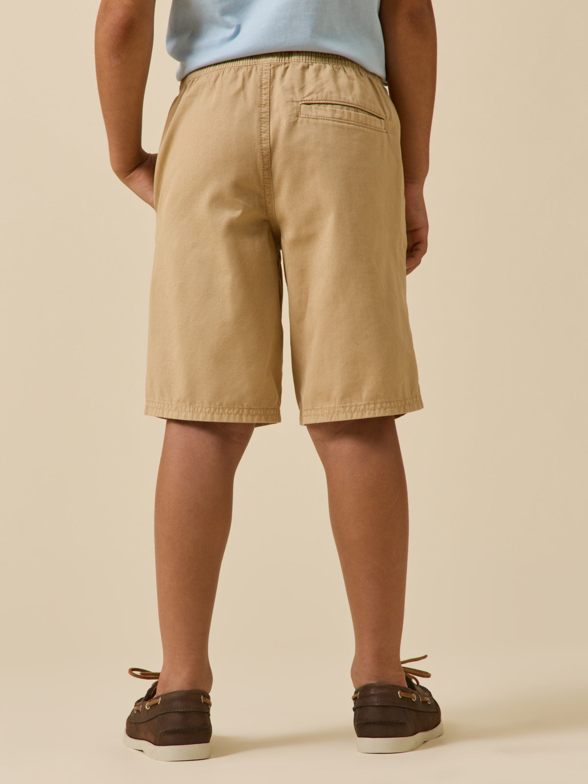 Boy's Bermuda shorts with elastic waistband